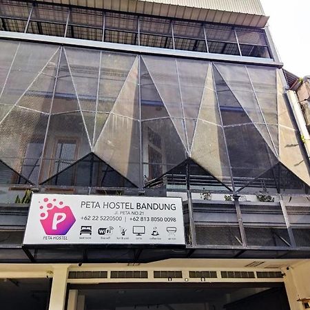 Peta Hostel Bandung Exterior foto